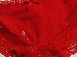 Decorating   sister&#039;s panties.