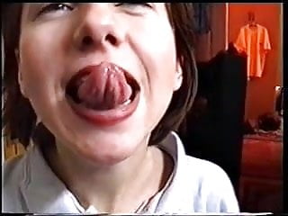 Cute Babe Shows Her Long Tongue Finger Sucki Porno Und Sex Videos