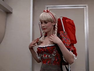 Jamie Lee Curtis - &#039;&#039;Trading Places&#039;&#039; 03