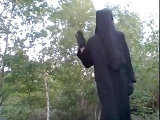 Niqabi crossdresser