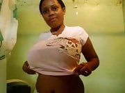 dominicana chick teasing