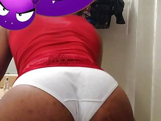 Amazing big booty sissy bouncing that...
