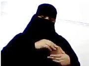 Hot bbw in a niqab 2