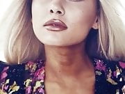 Ariana Grande 6