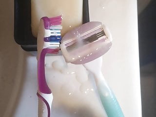 Cum on my wifes toothbrush, razor...
