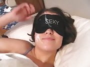 facial in bed