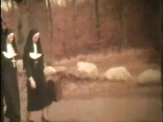 hitchhike nuns - Bild 1