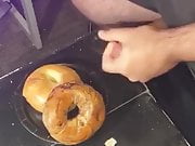 Splattering bagels 