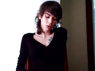 Hot Skinny Sissy On Webcam