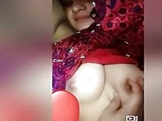 Pak cute bhabi with hot Boyfrnd in lahore Hannah Bag hotel