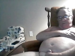 Daddy cums on cam...