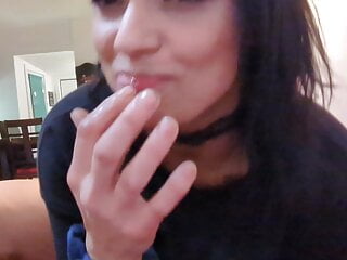  video: Petite allumeuse