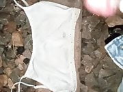 Harini bra le kanji handjob