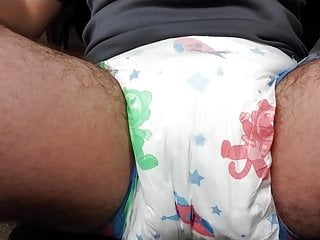 Wetting my diaper while my roommate is gone
