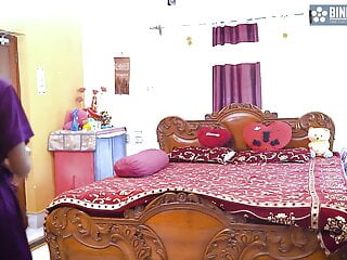  video: Hardcore Desi Fuck with Bhabhi jii by Sabjiwala ( Hindi Audio )