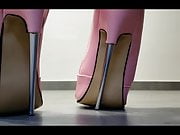 pink crotch boots 18cm 