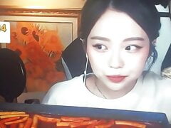 Korean bj Sugi Wants Cum