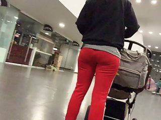 Voyeur Brunette movie: Booty at the Airport . Quicky
