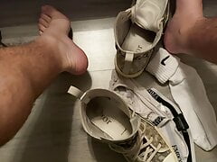 Hairy bear footwear play ASMR cum in Nike socks