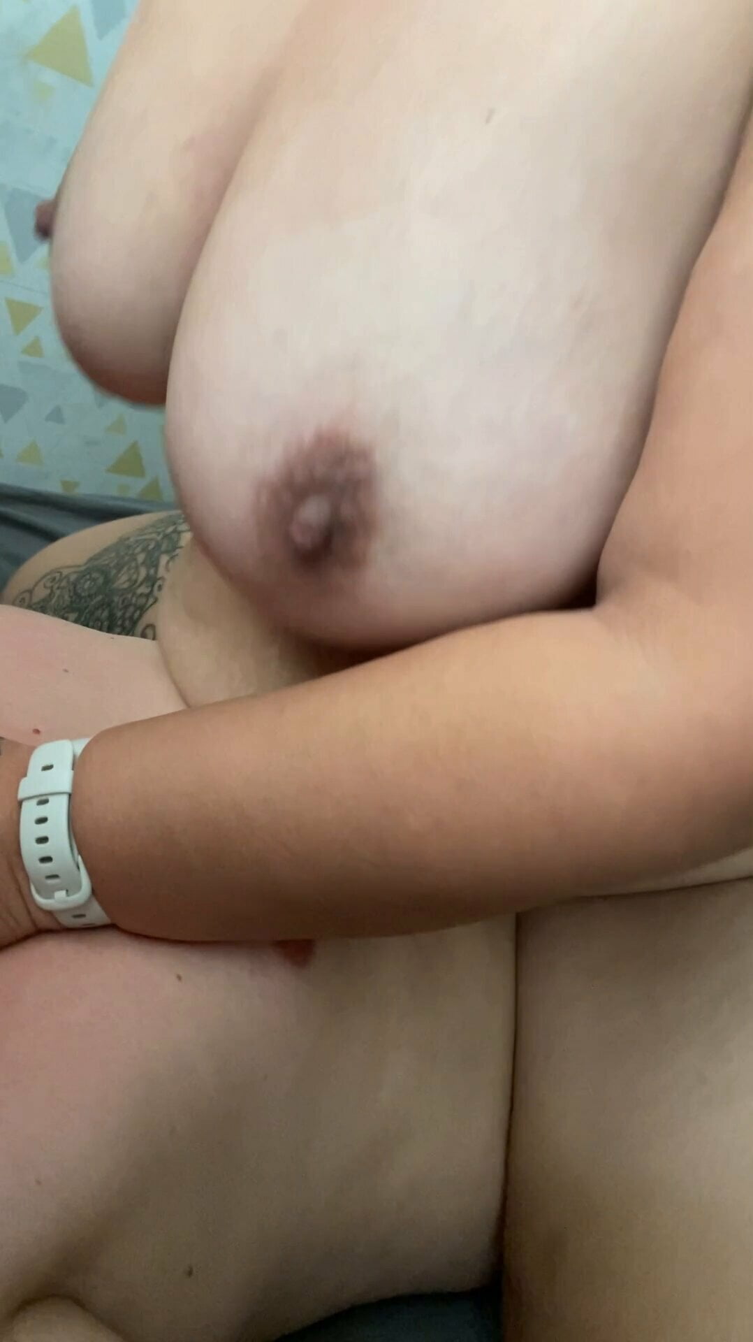 Dirty Talking British BBW Slutwife Tells Cuck Hubby She Wants Other Men To Creampie Her Ass & Leave It Gaping For Him