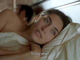 Caterina Murino - L'Amour Aux Trousses
