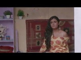 Telugu actress shalini panday( vijaydevarakonda) web series 