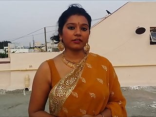 Wearing, Sexy Saree, Saree, Bhabhi