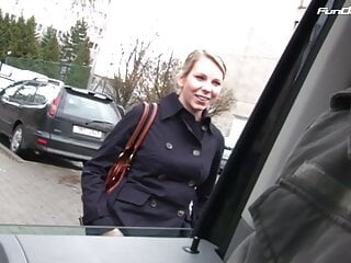 Mighty Fucks – Der Superficker im Bumsbus