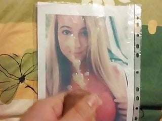 Cumtribute hungarian girl...