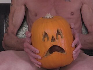 I Caught My Man Fucking A Pumpkin With His HUGE Cock