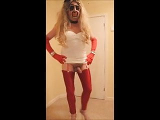 Tranny slut in red leggings