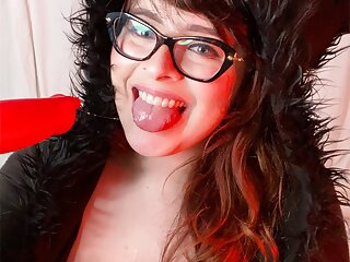 Big Titty Curvy Cutie Halloween Costume Striptease Suck and Fuck Bad Dragon Roleplay