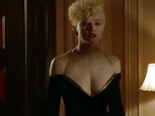 Madonna dick tracy...