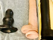 Playing Deeply with my Black 17 Dildo in Hawaii