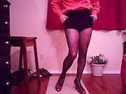 SL4UA  001 Holly leg pantyhose tease