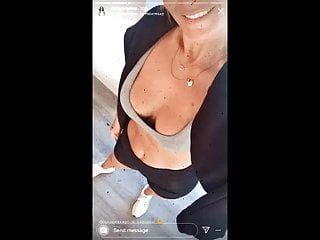 Cristina Ferreira Sexy videos