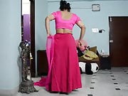 Aunty saree blouse wear video