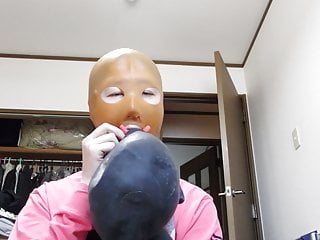 Fail To Put On Anatomical Mask. 1